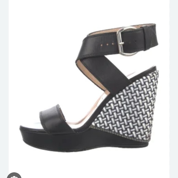 Stuart Weitzman wedges. In an excellent condition, like new. - Picture 1 of 2